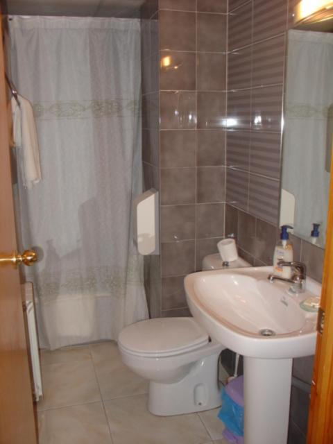 Santa Bárbara Hostal Restaurante Arasa מראה חיצוני תמונה